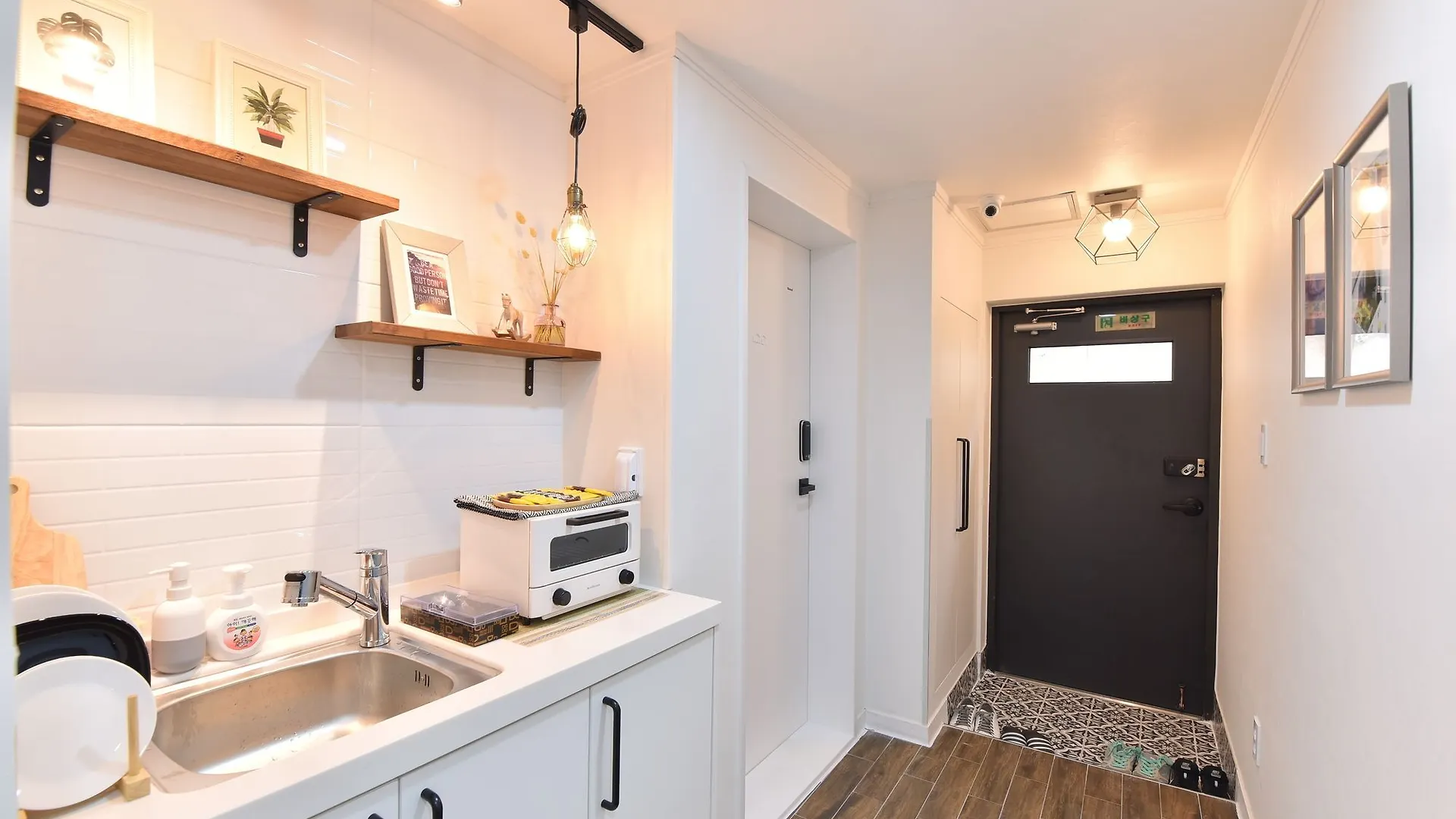 Mono House Hongdae 5 Hotell Seoul 2*,